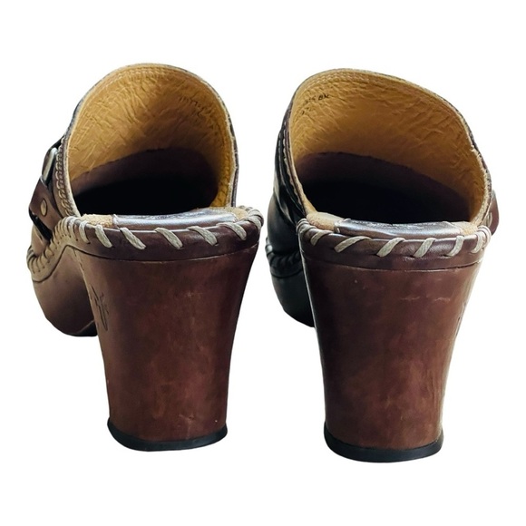 FRYE Charlotte Vintage Leather Whipstitch Mule Clogs | Size 6 - Picture 11 of 15
